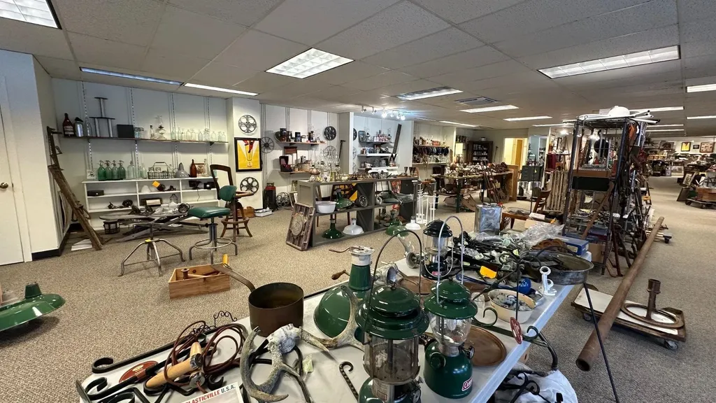 4574-2 Main Street Manchester VT 05255