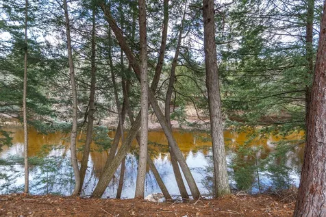 30 Evergreen Lane Hopkinton NH 03229