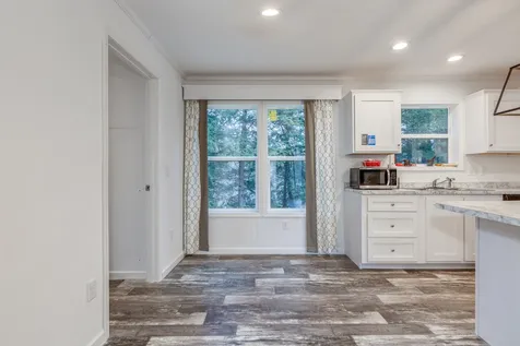 30 Evergreen Lane Hopkinton NH 03229