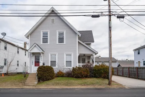 257 Calef Road Manchester NH 03103