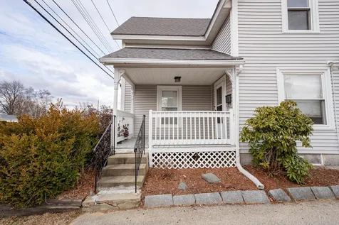 257 Calef Road Manchester NH 03103