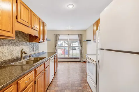 128 Indian Circle Colchester VT 05446