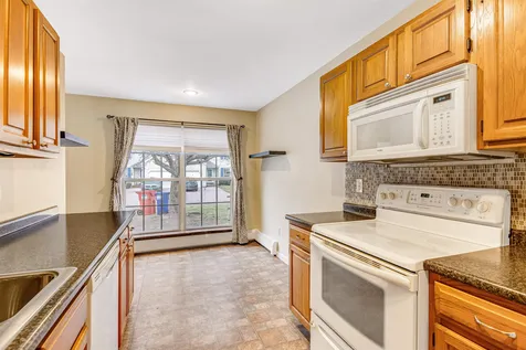 128 Indian Circle Colchester VT 05446
