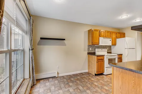 128 Indian Circle Colchester VT 05446