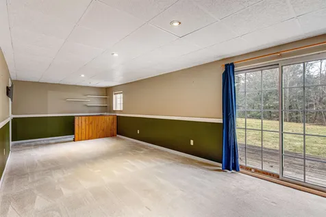 128 Indian Circle Colchester VT 05446