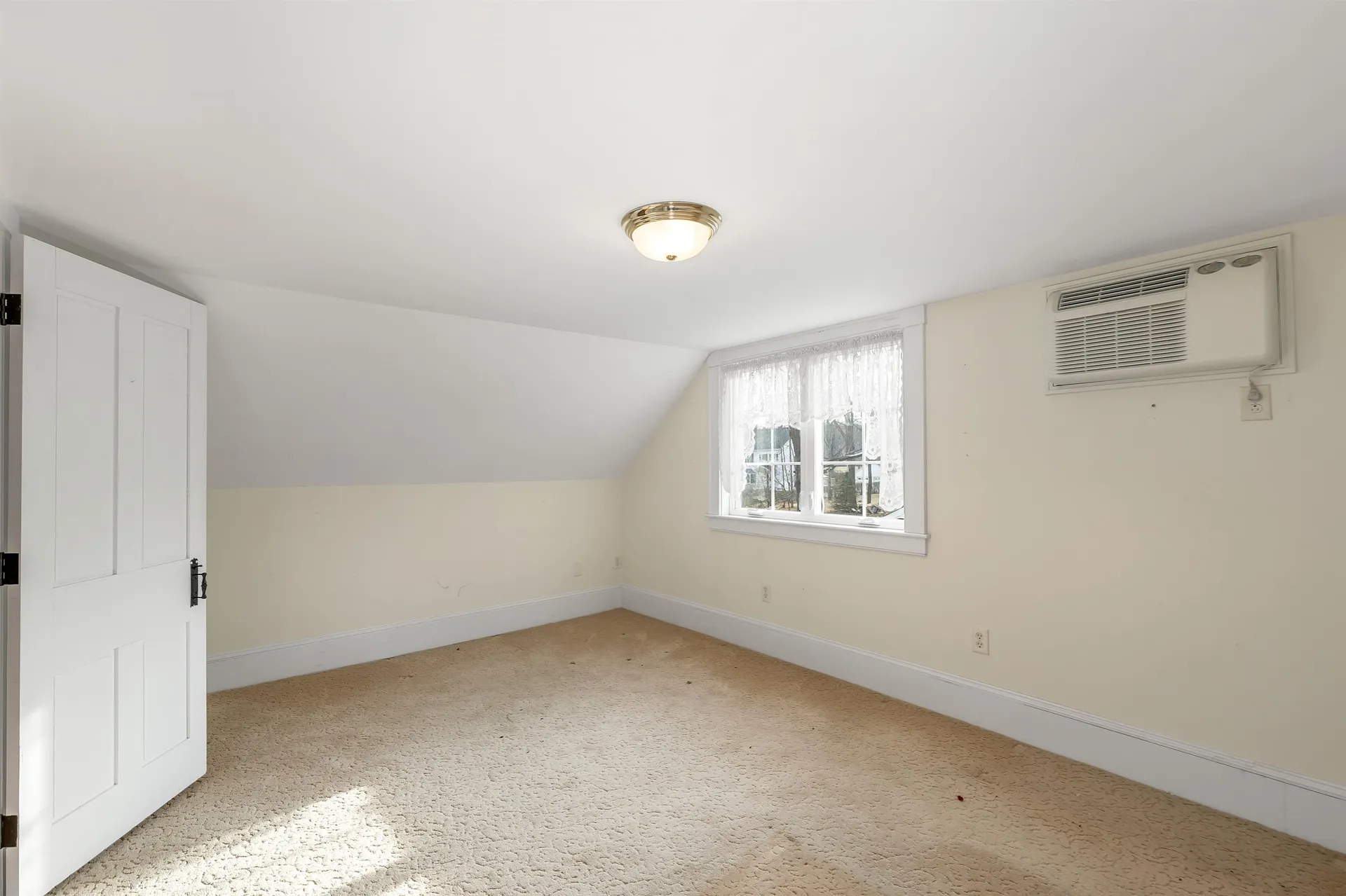 109 Court Street Dover NH 03820