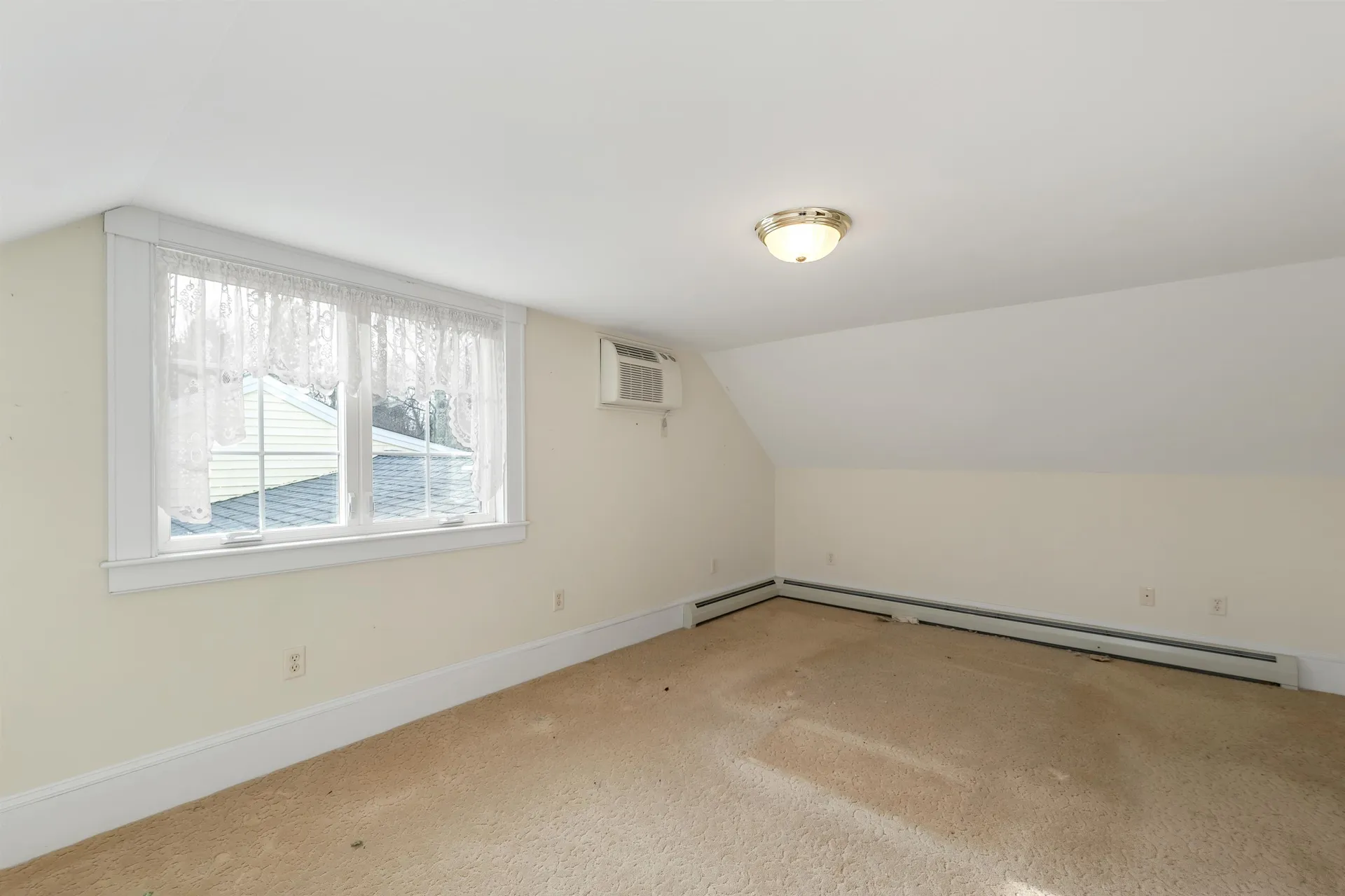 109 Court Street Dover NH 03820