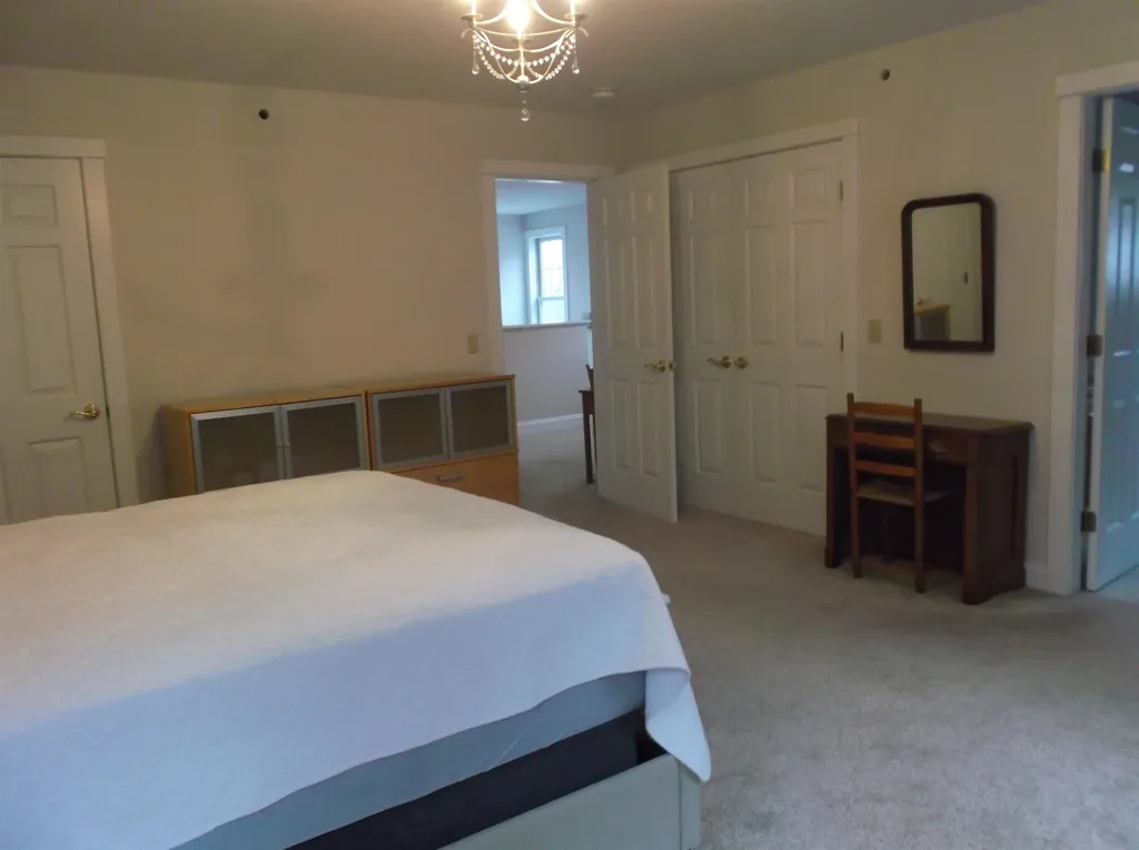 12 Stannard Drive Essex VT 05452