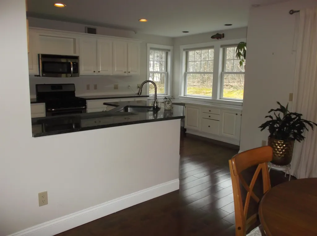 12 Stannard Drive Essex VT 05452