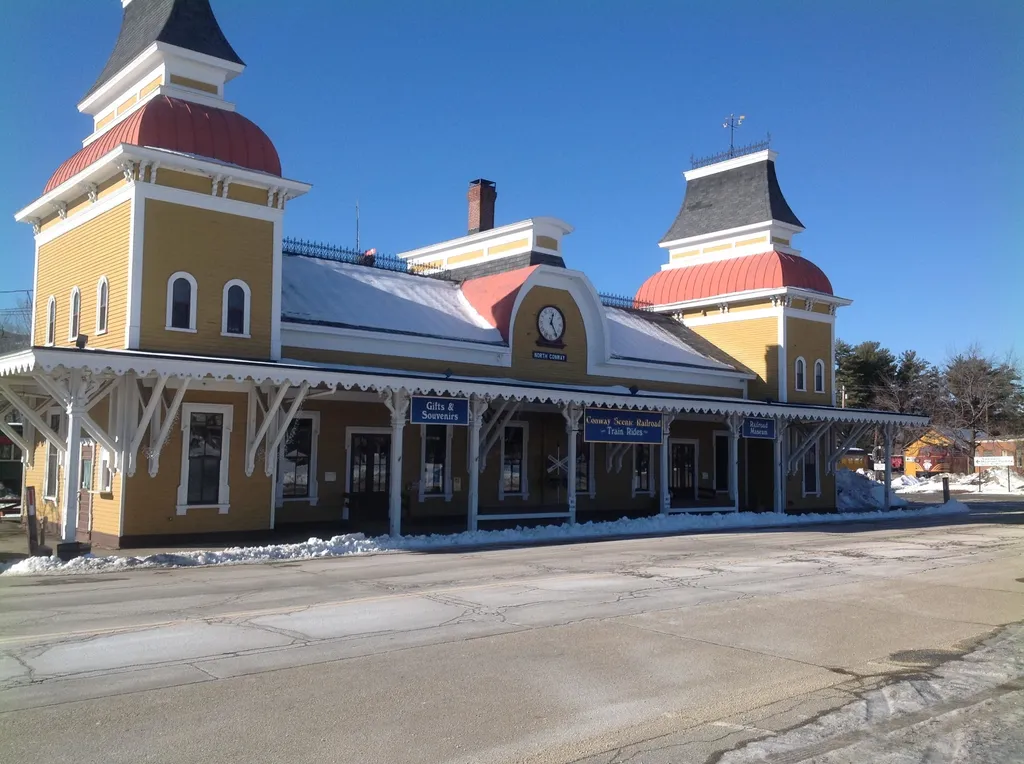 12 Logan Way Ossipee NH 03890