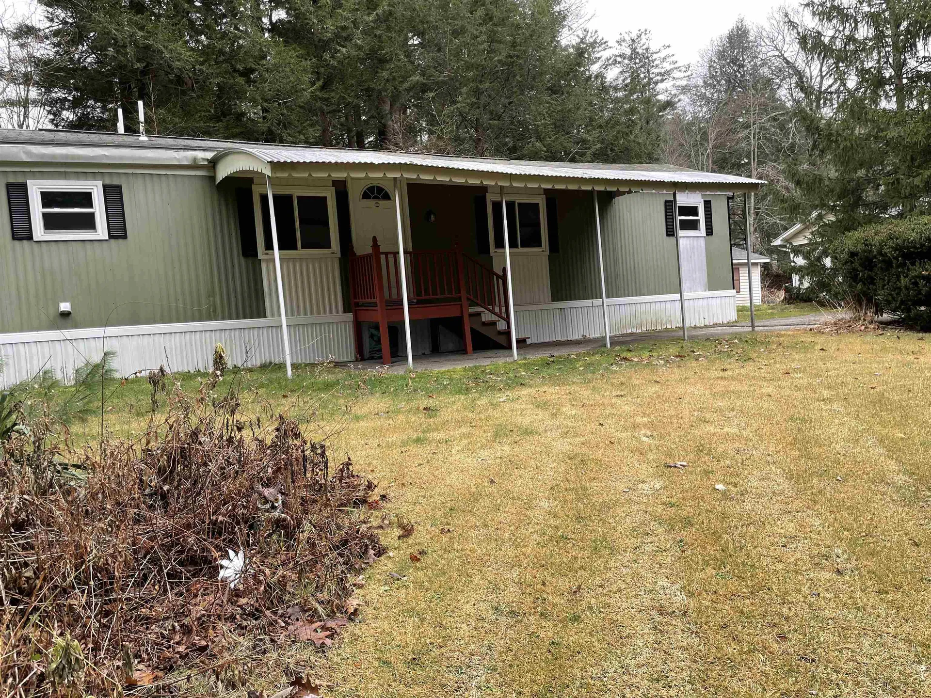 5 Matthew Road Hooksett NH 03106
