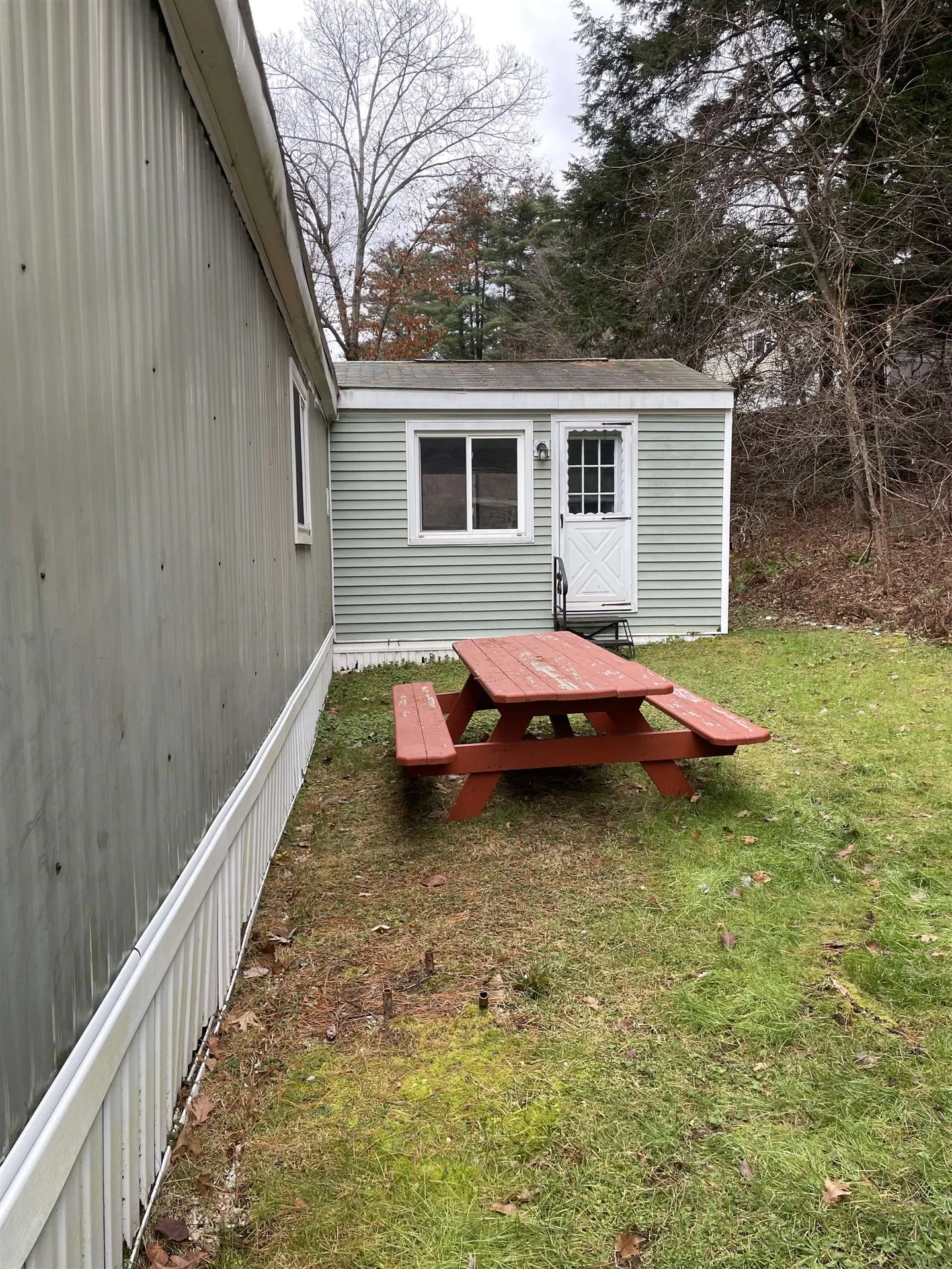 5 Matthew Road Hooksett NH 03106