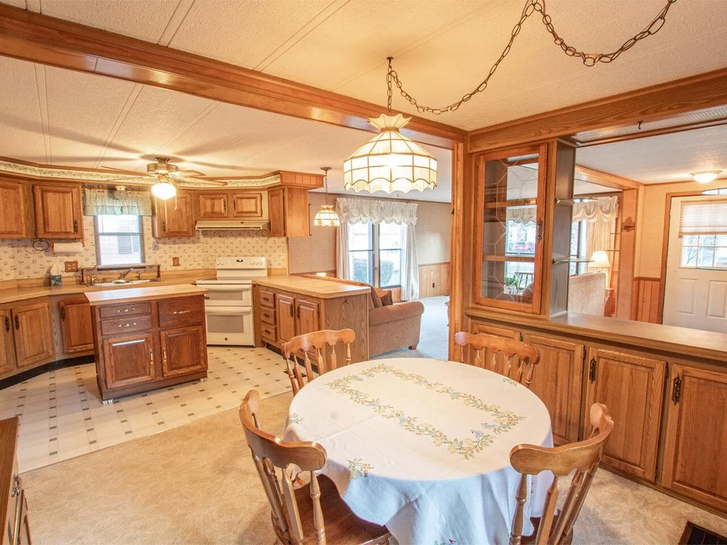 836 Middlewood Road Williston VT 05495