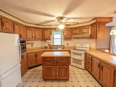 836 Middlewood Road Williston VT 05495