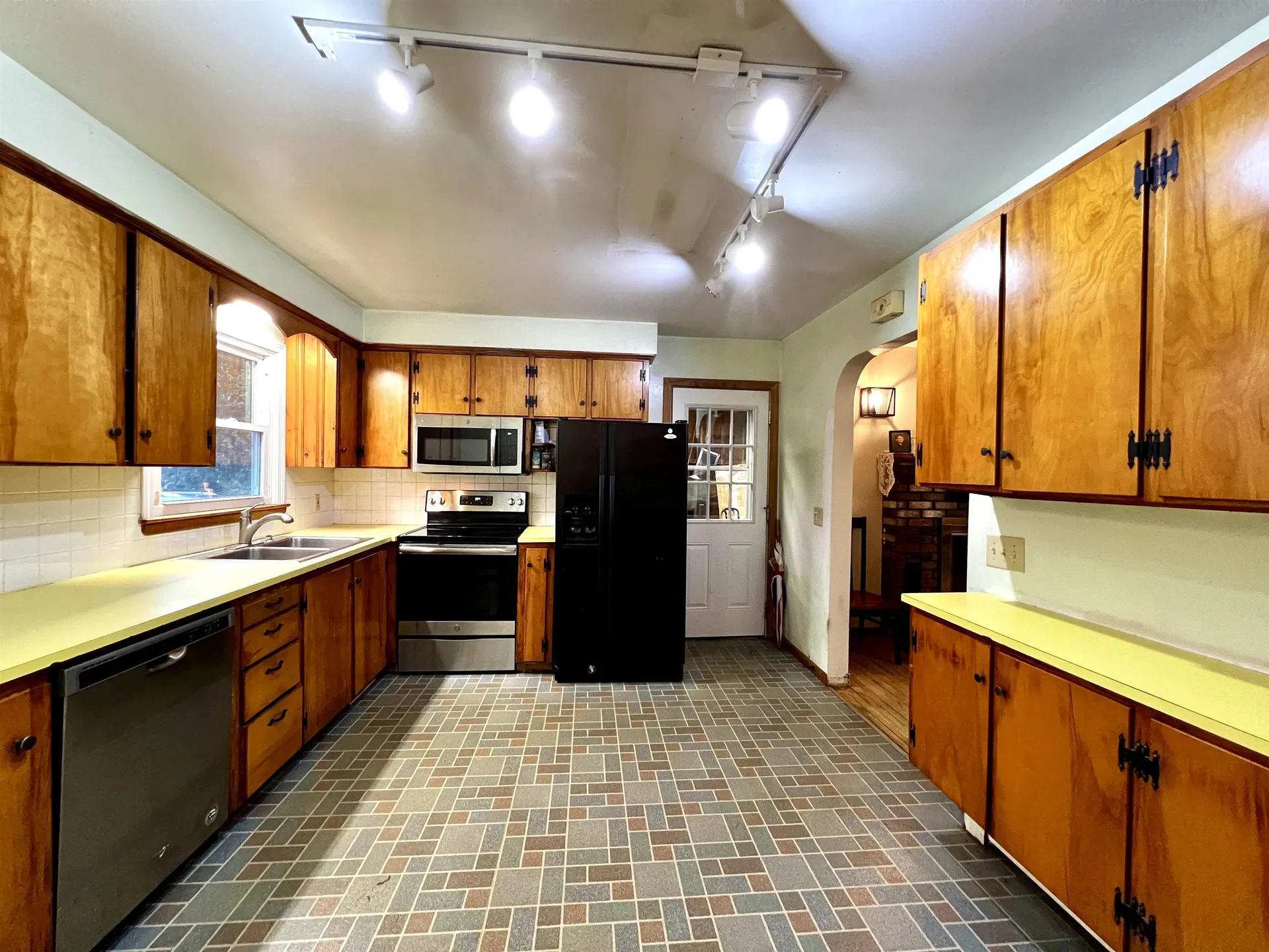 8 Redwood Terrace Essex Junction VT 05452