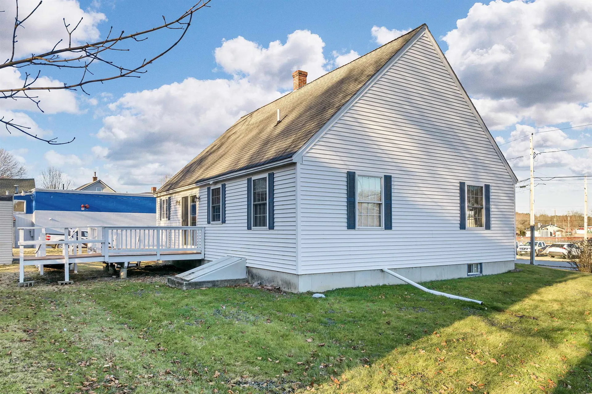15 Cram Avenue Pittsfield NH 03263