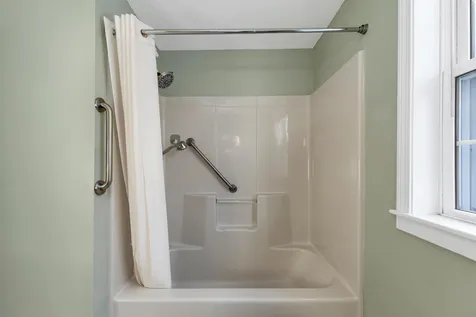 15 Cram Avenue Pittsfield NH 03263