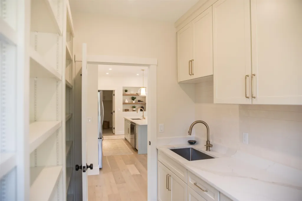 33 Andel Avenue Rindge NH 03461