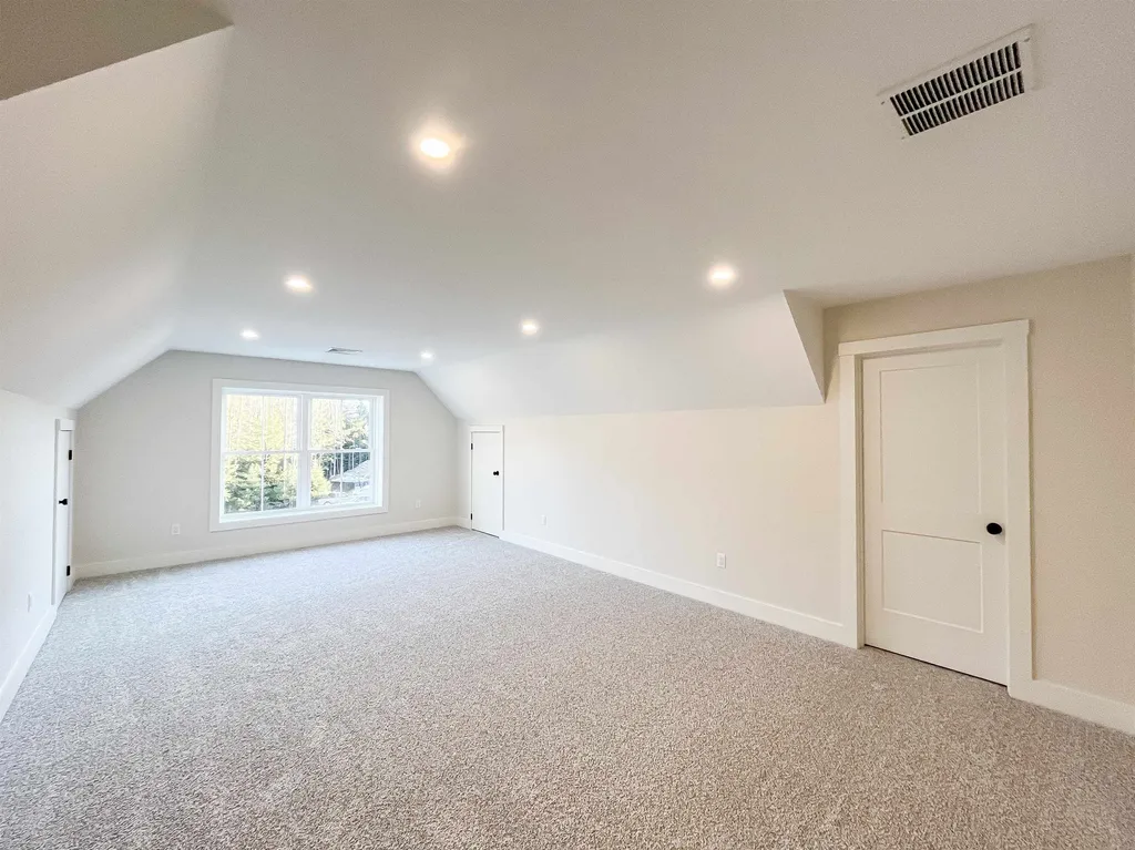 33 Andel Avenue Rindge NH 03461