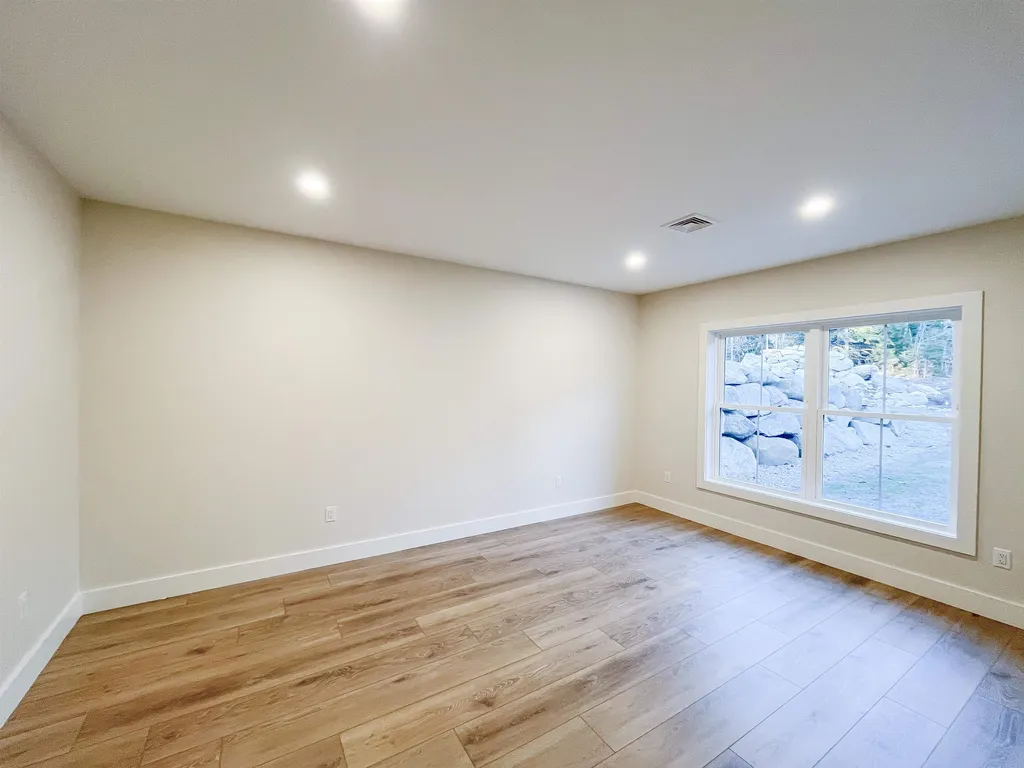 33 Andel Avenue Rindge NH 03461
