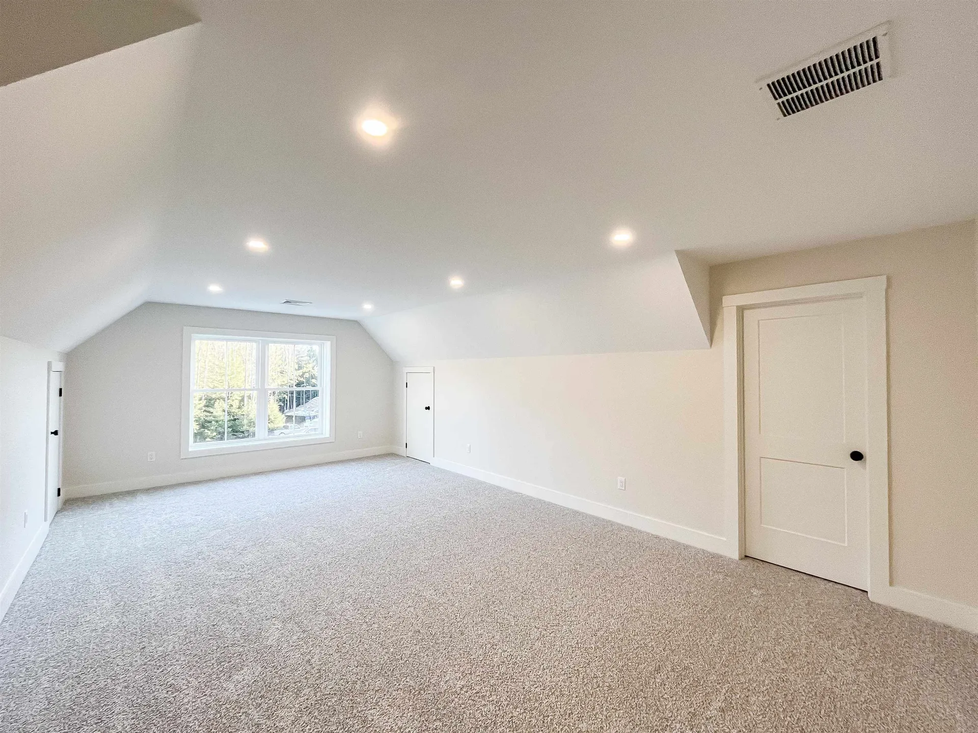 33 Andel Avenue Rindge NH 03461