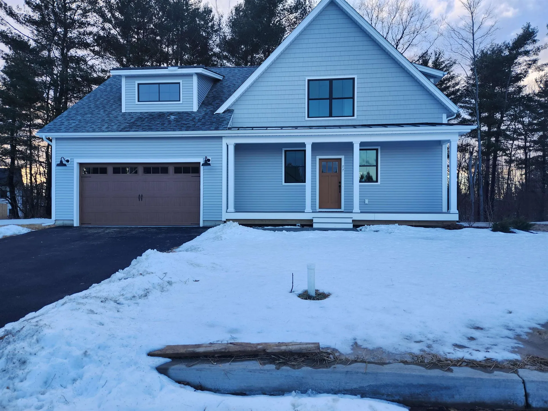 77 Washington Circle Essex VT 05452