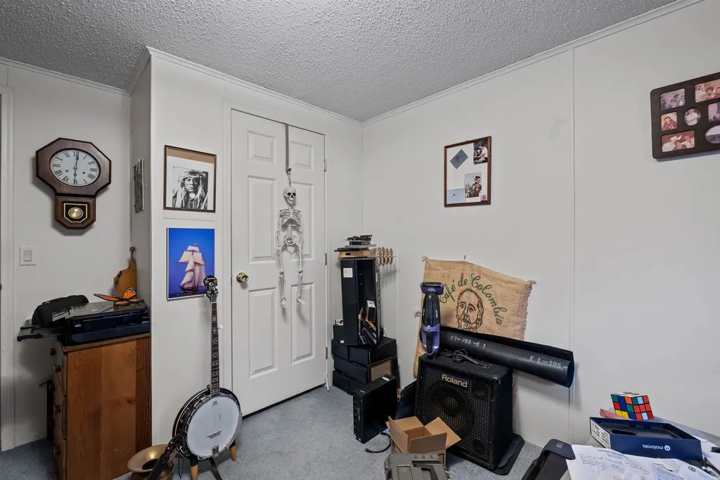 73 Dudley Circle Laconia NH 03246