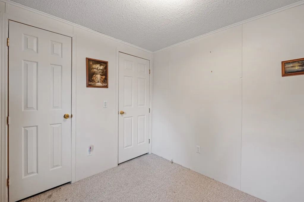 73 Dudley Circle Laconia NH 03246