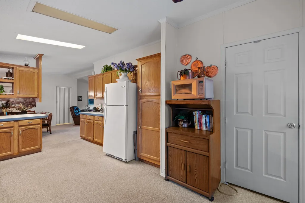 73 Dudley Circle Laconia NH 03246
