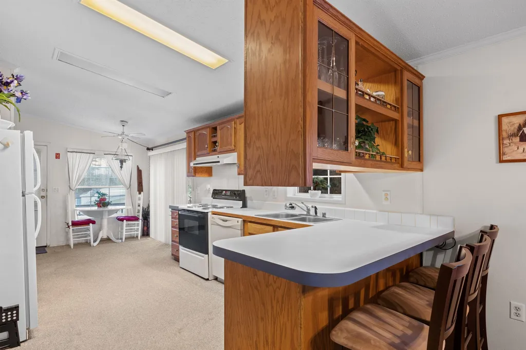 73 Dudley Circle Laconia NH 03246