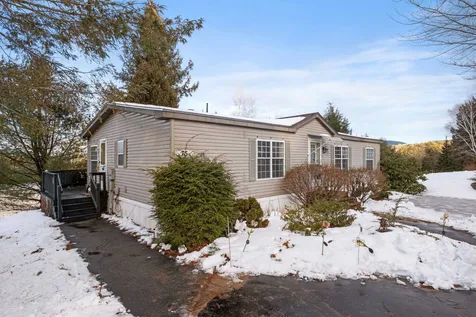 73 Dudley Circle Laconia NH 03246