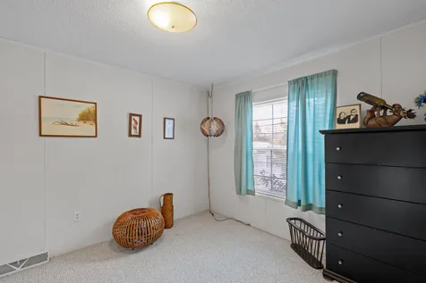 73 Dudley Circle Laconia NH 03246