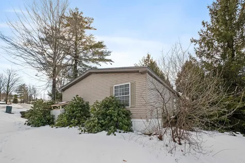 73 Dudley Circle Laconia NH 03246