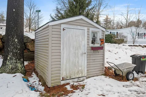 73 Dudley Circle Laconia NH 03246