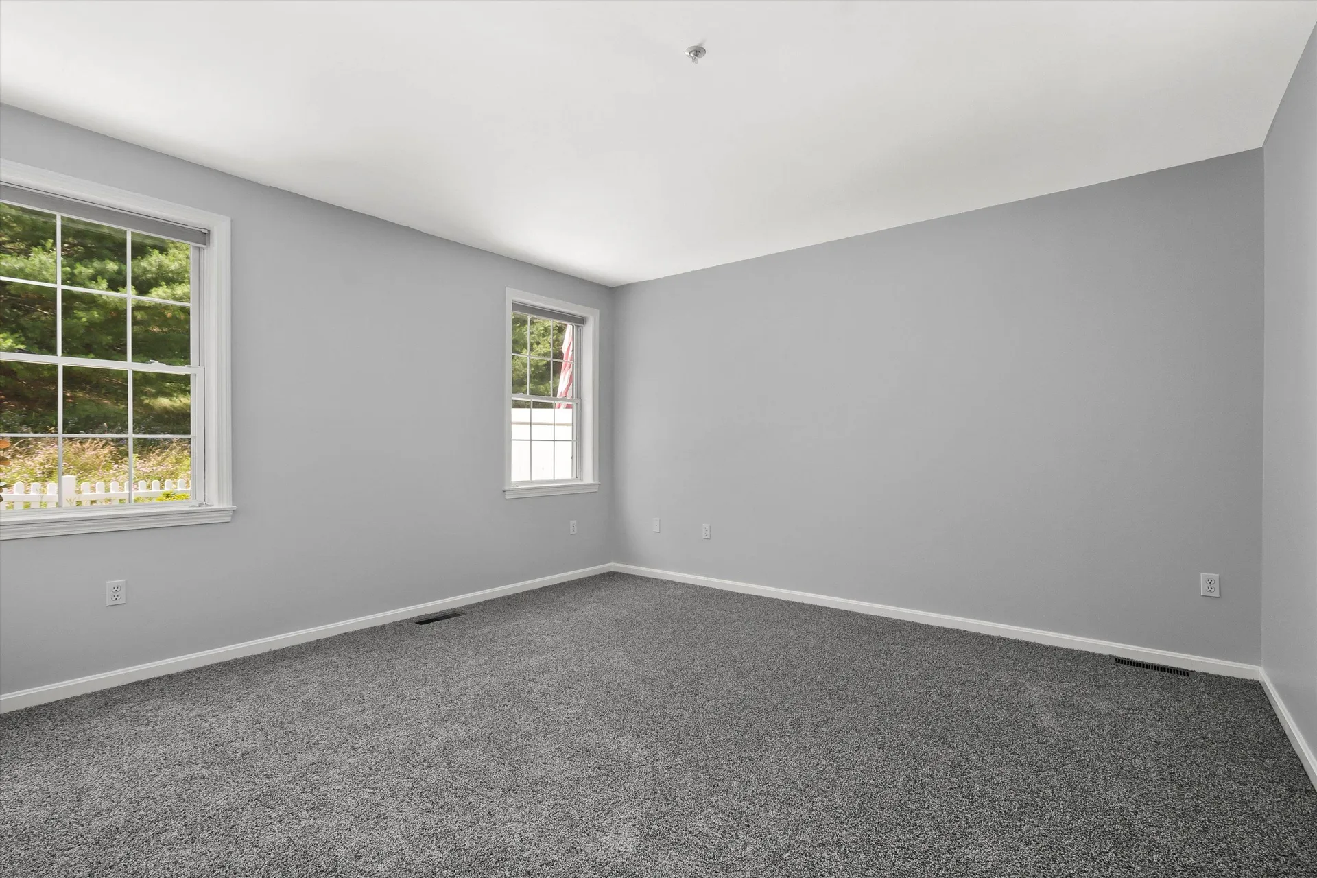 67 Kensington Lane Bedford NH 03110