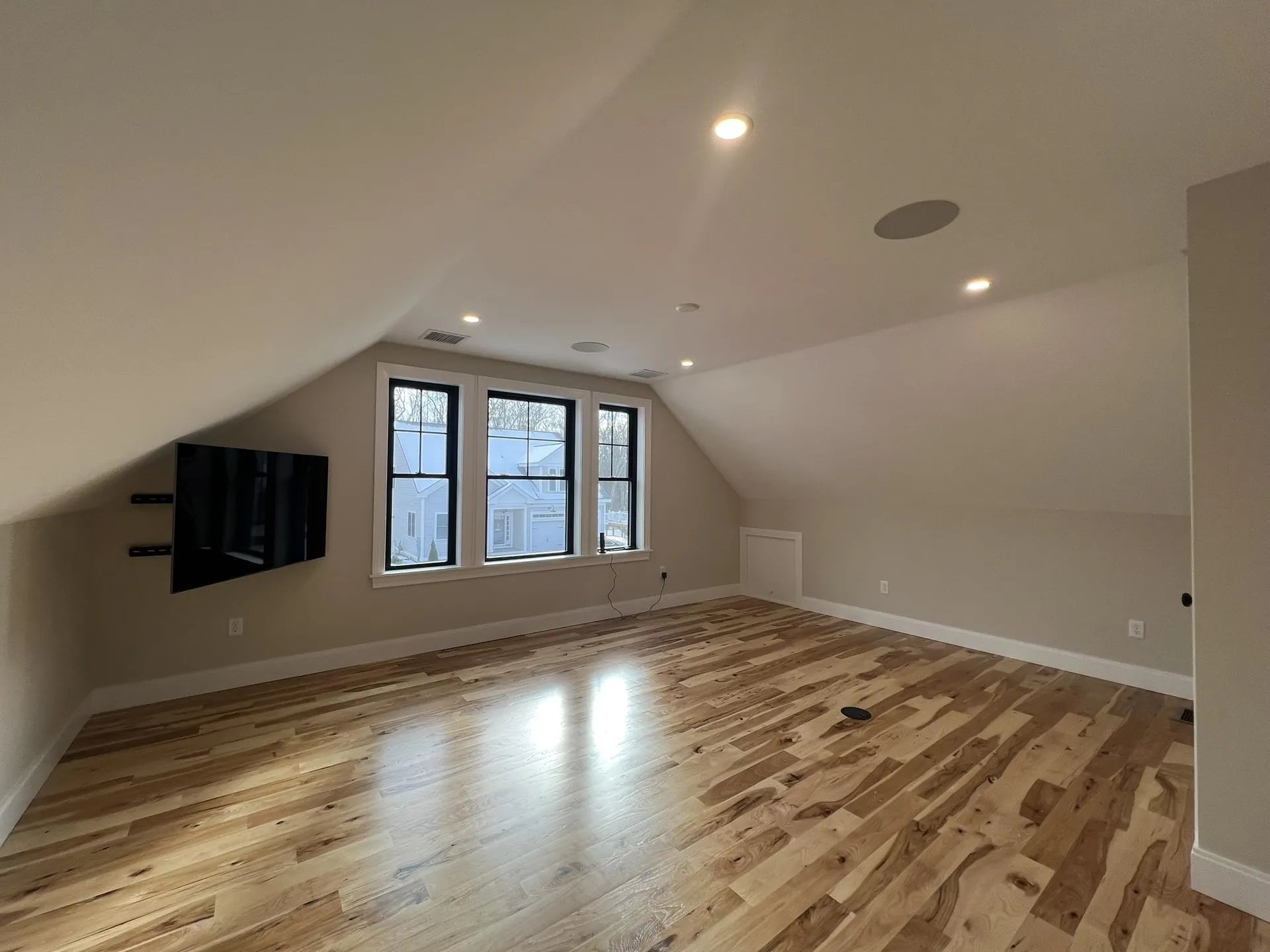 235 Sage Lane Portsmouth NH 03801