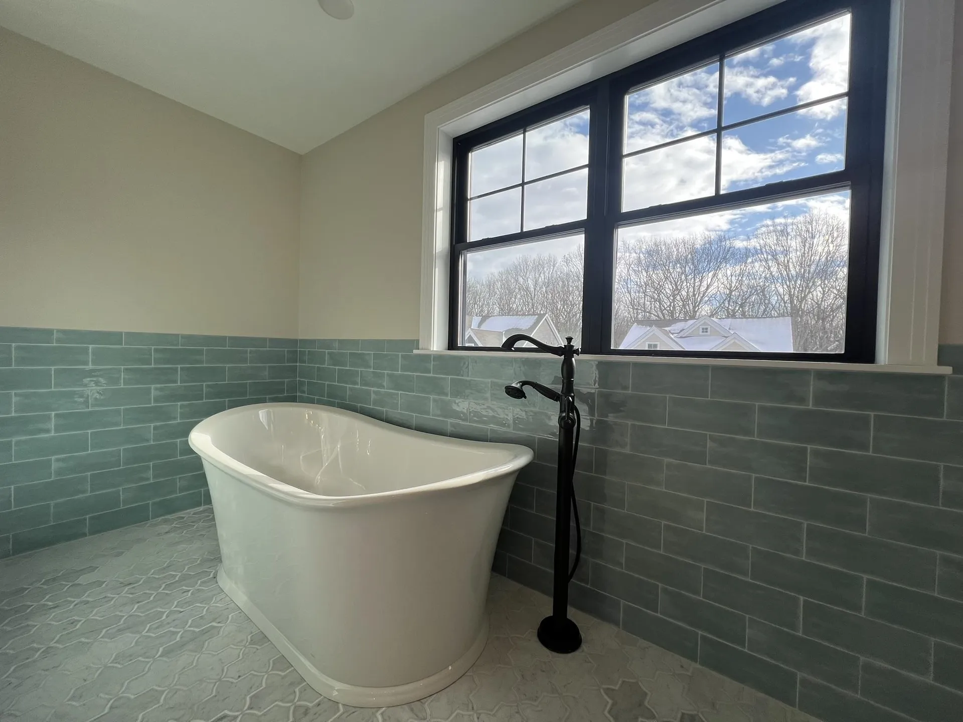 235 Sage Lane Portsmouth NH 03801