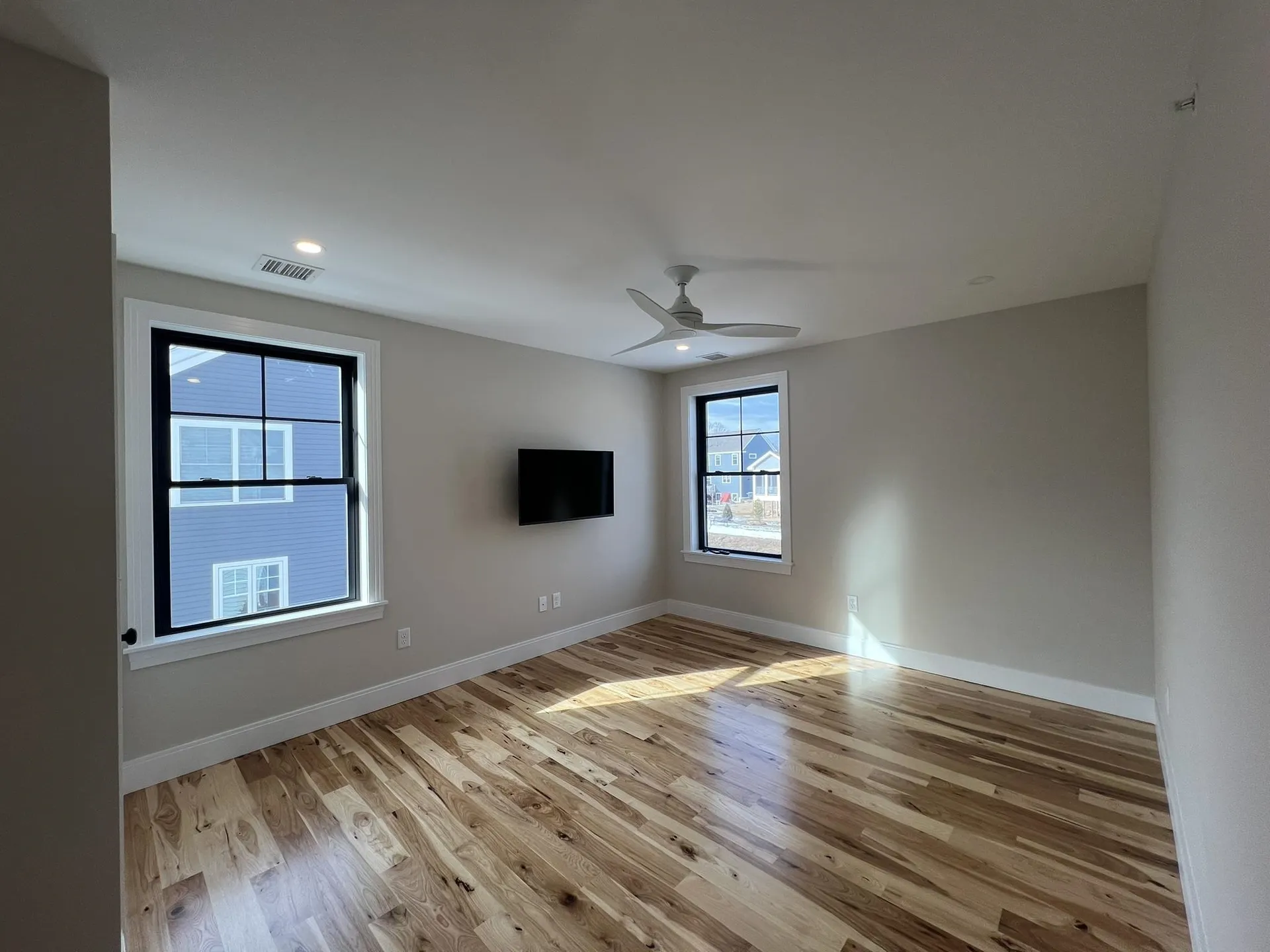 235 Sage Lane Portsmouth NH 03801