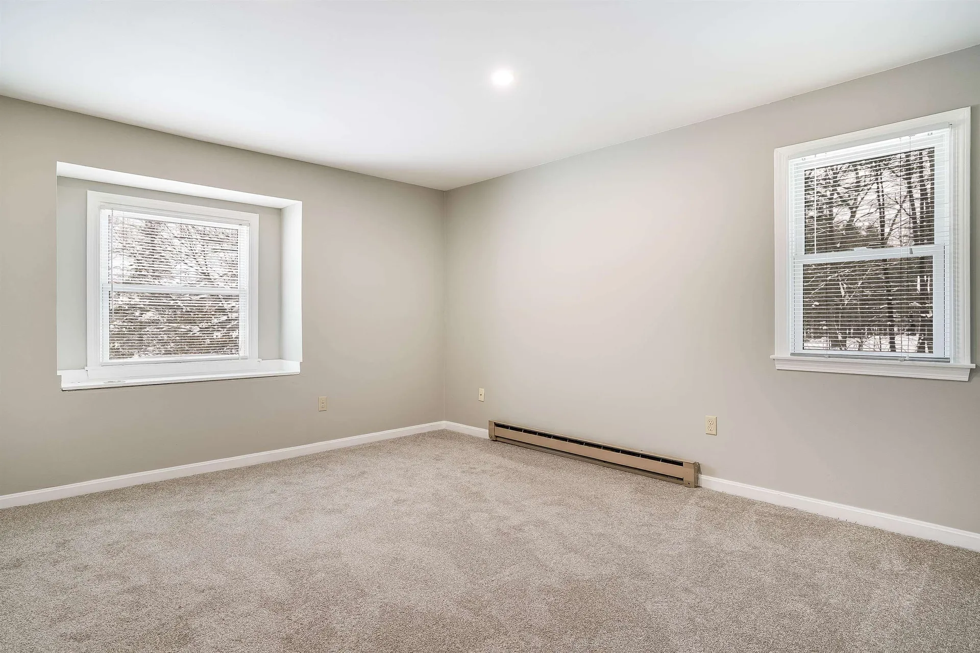 6 Linda Lane Stratham NH 03885