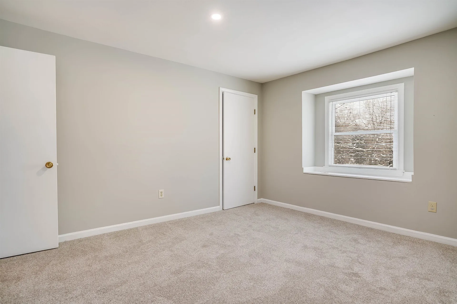 6 Linda Lane Stratham NH 03885