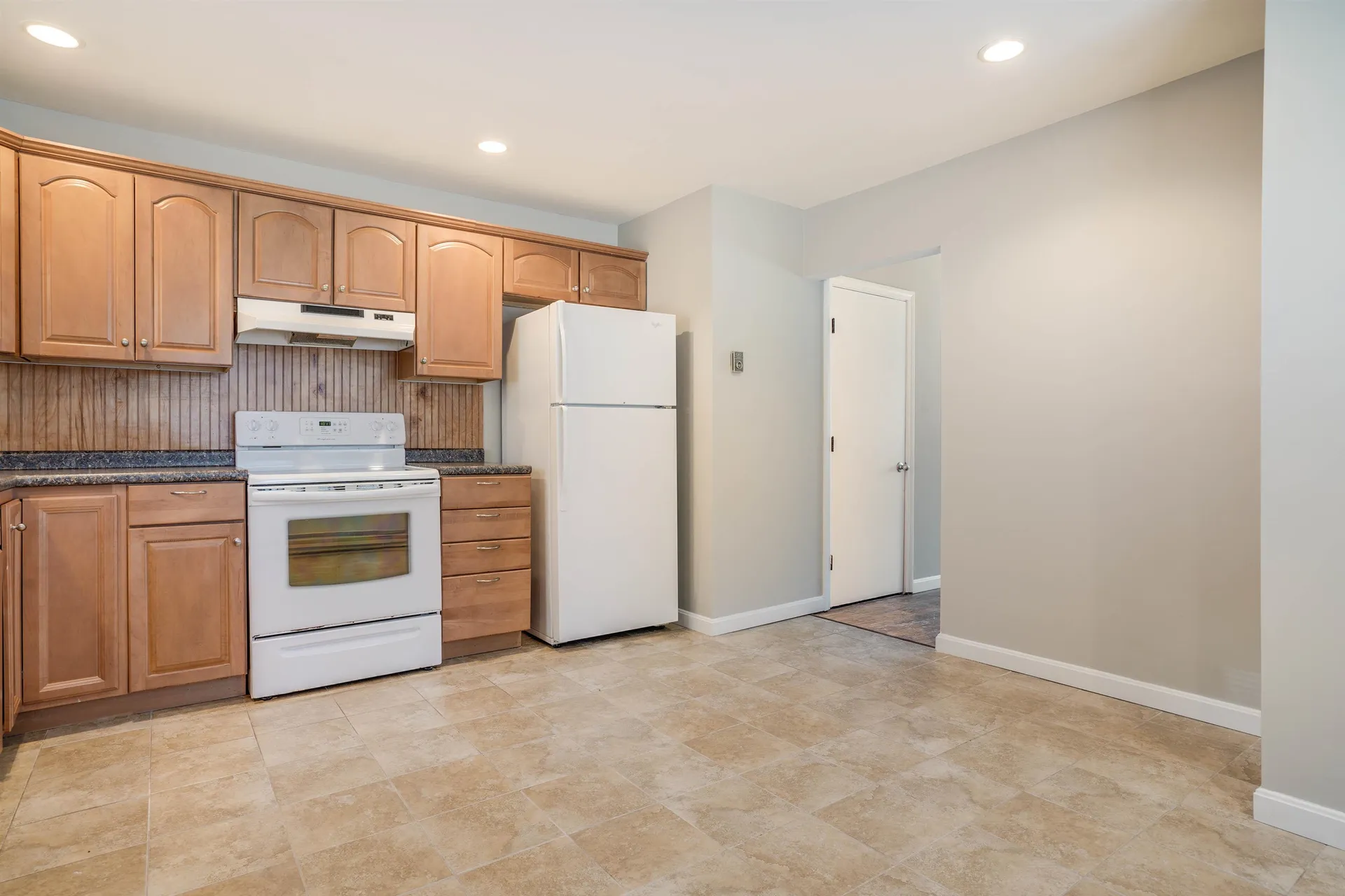 6 Linda Lane Stratham NH 03885