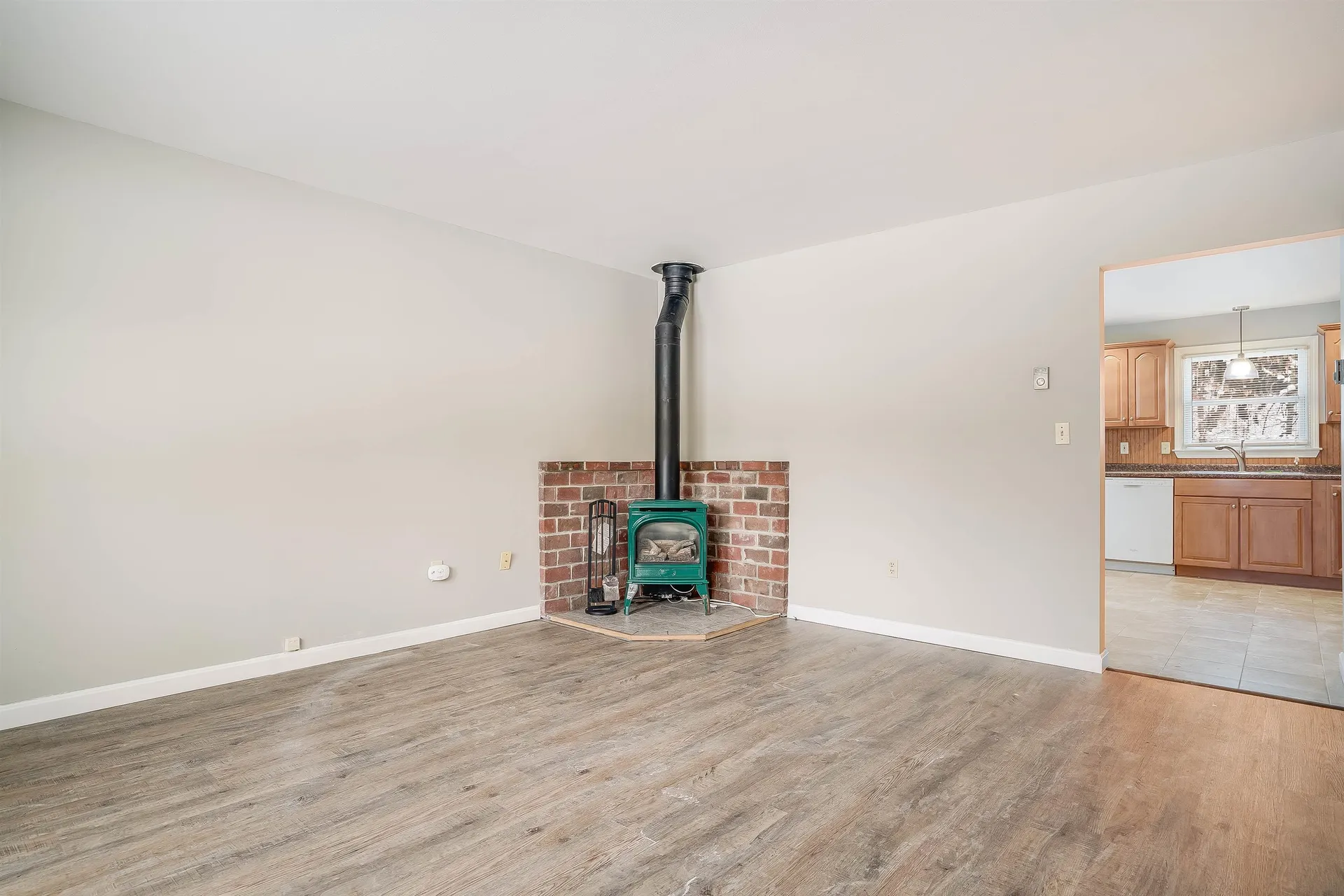 6 Linda Lane Stratham NH 03885