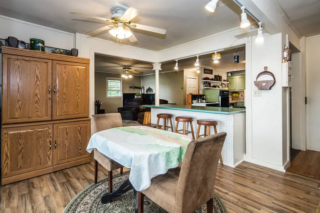 10 Old Town Road Castleton VT 05735