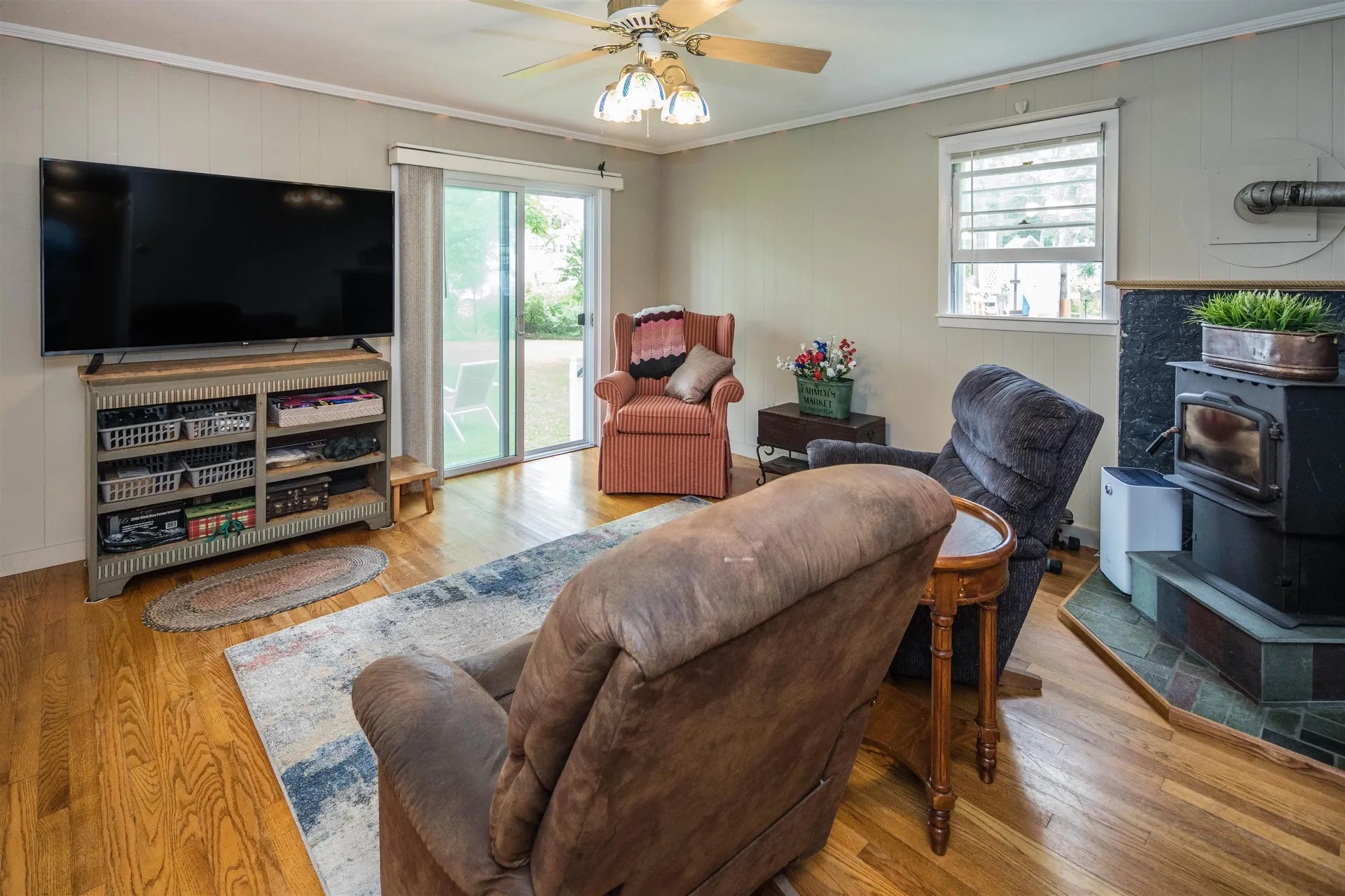 10 Old Town Road Castleton VT 05735