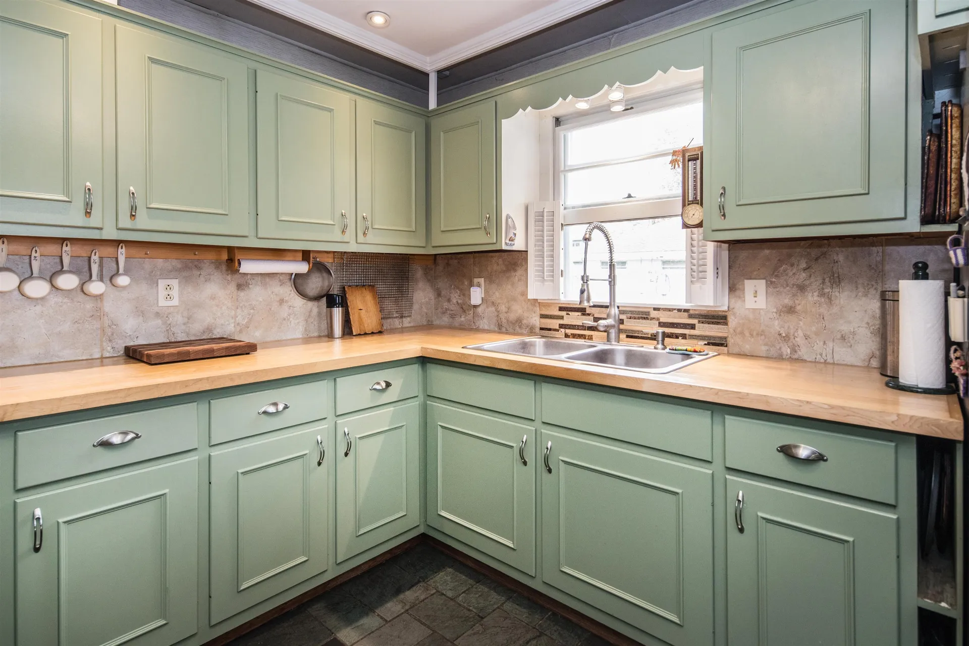 10 Old Town Road Castleton VT 05735