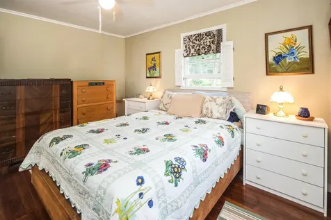 10 Old Town Road Castleton VT 05735