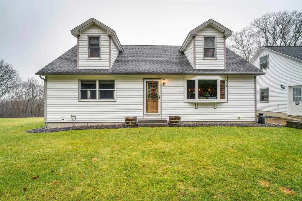 546 Black Brook Road Goffstown NH 03045