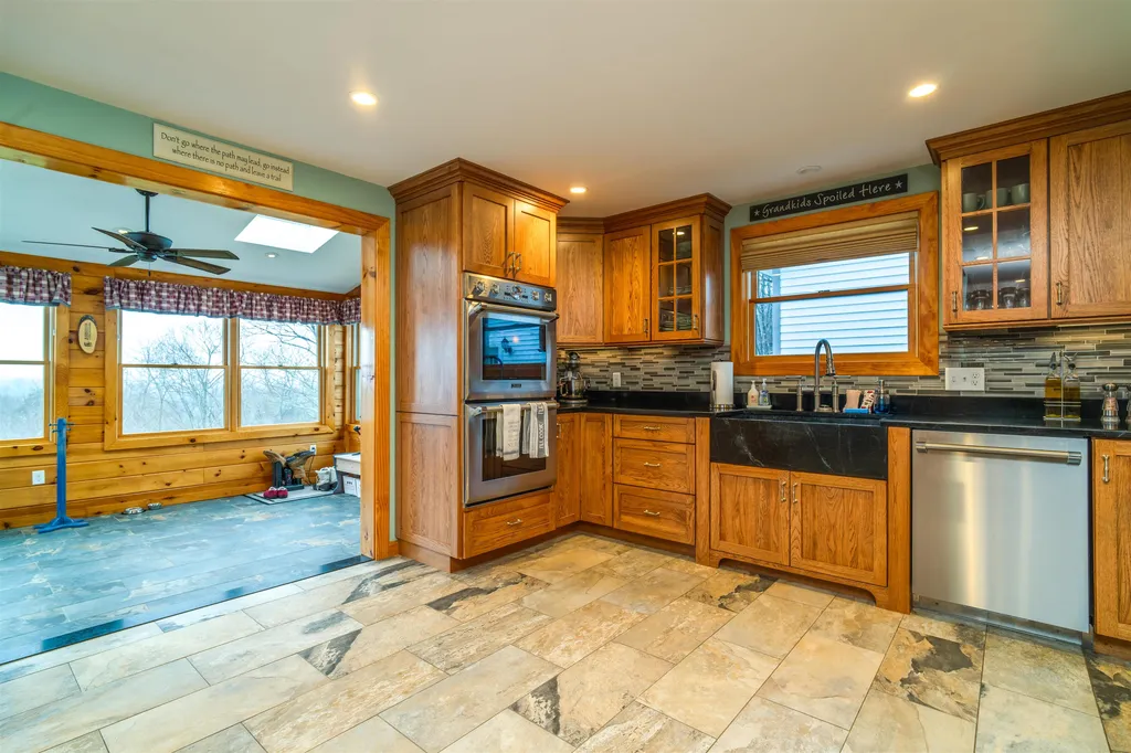 546 Black Brook Road Goffstown NH 03045