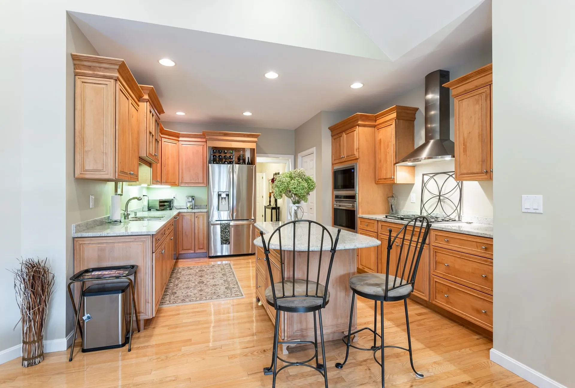 16 Smithfield Lane Bedford NH 03110