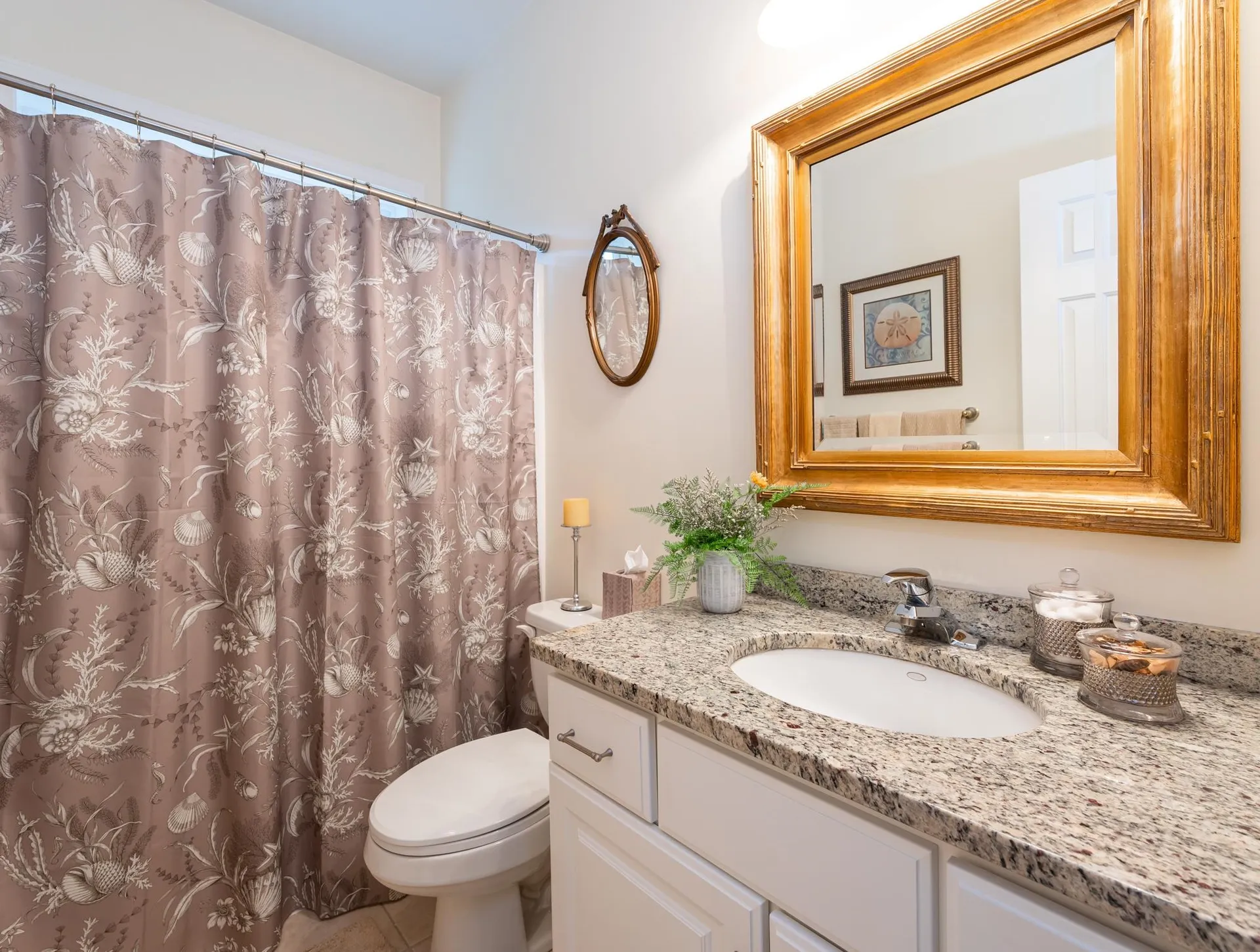 16 Smithfield Lane Bedford NH 03110